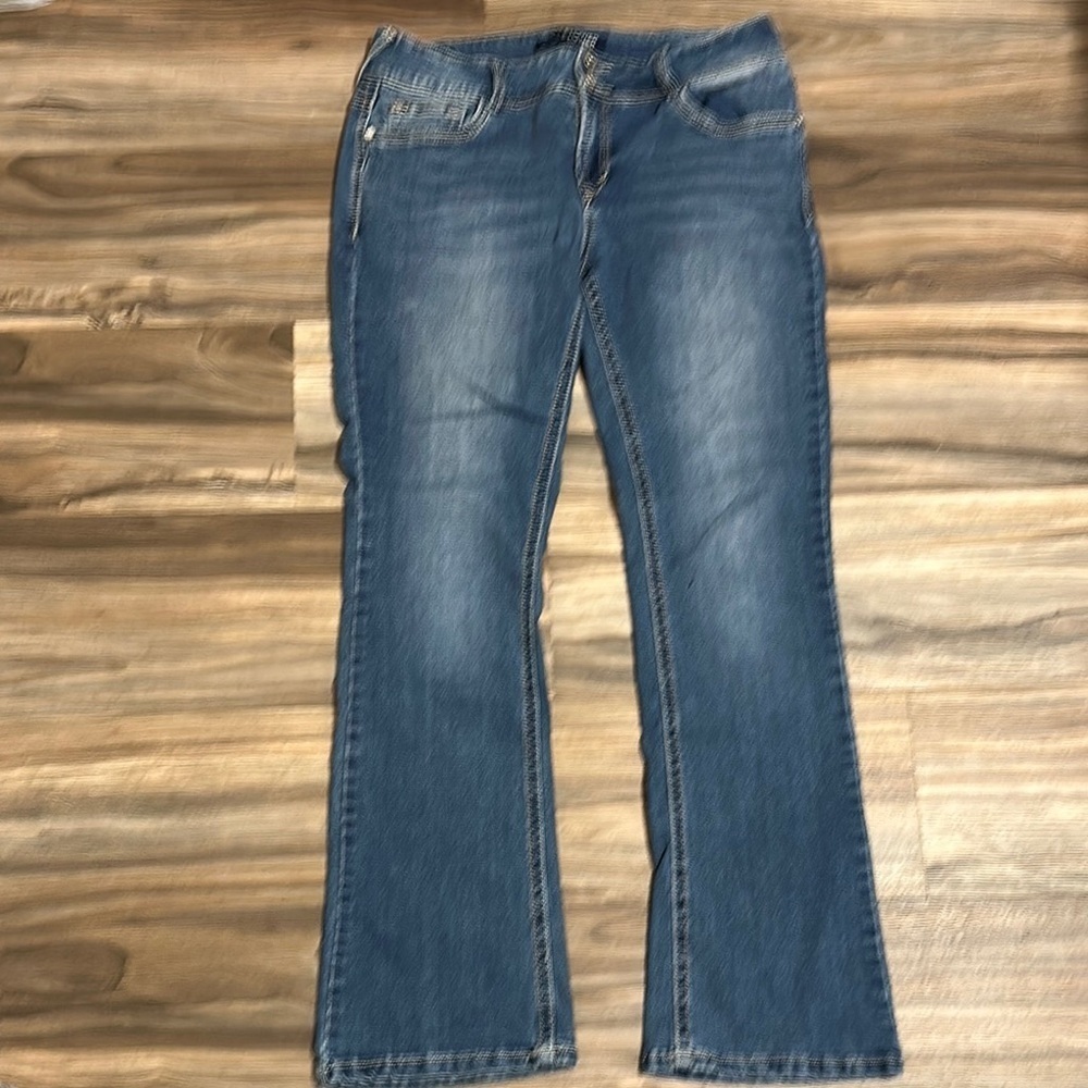 WallFlower Luscious Curvy Bootcut Bling Mid-Rise Insta Stretch Juniors Jeans 13